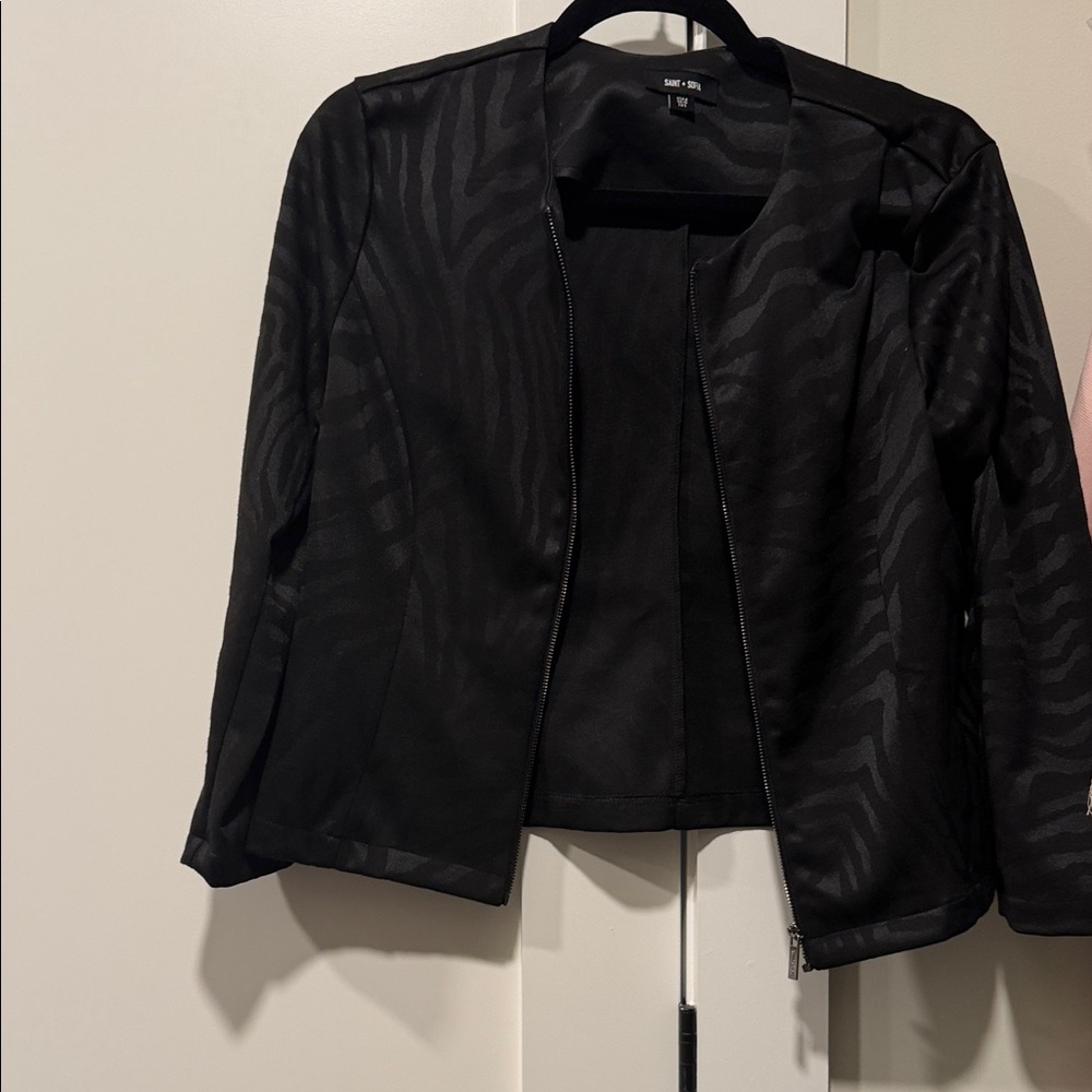 Saint and Sophia Zippered jacket, no collar